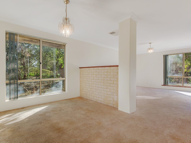 56 Silversmith Street, Wellard WA 6170