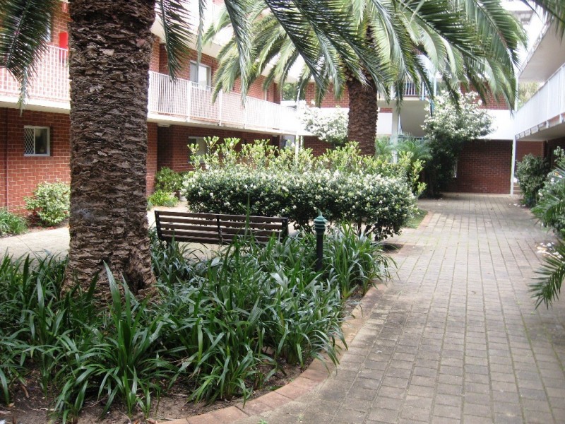 Unit 19, 10 Prescott Place, Orelia WA 6167