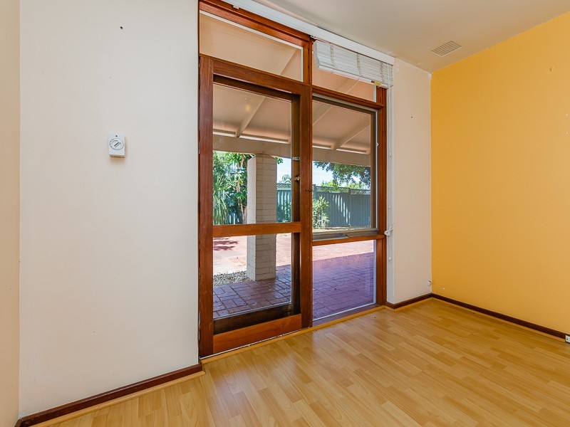 33 Calista Avenue, Calista WA 6167