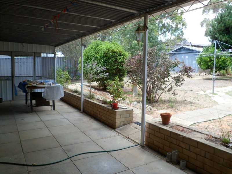 94 Orelia Avenue, Orelia WA 6167