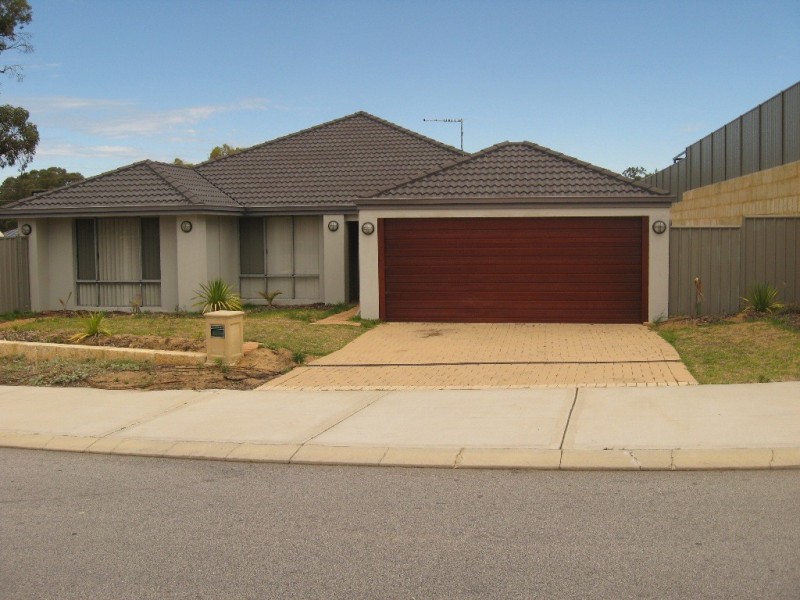 9 Doniford Way, Leda WA 6170