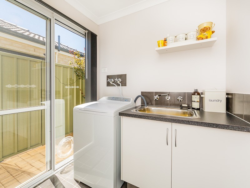 10 Meridian Way, Kwinana Town Centre WA 6167