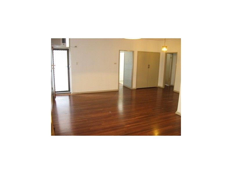 27 Edmund Way, Calista WA 6167