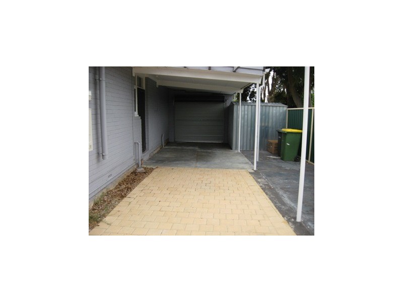 27 Edmund Way, Calista WA 6167