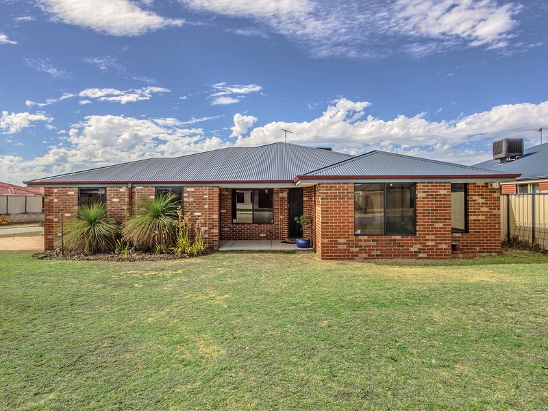 98 Centennial Avenue, Bertram WA 6167