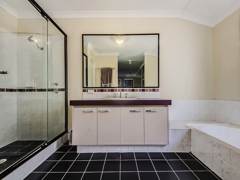 98 Centennial Avenue, Bertram WA 6167