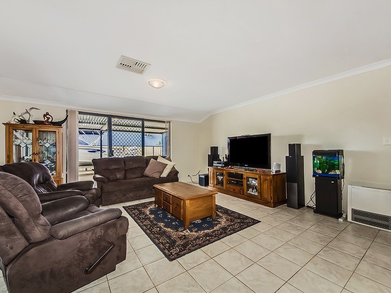 98 Centennial Avenue, Bertram WA 6167