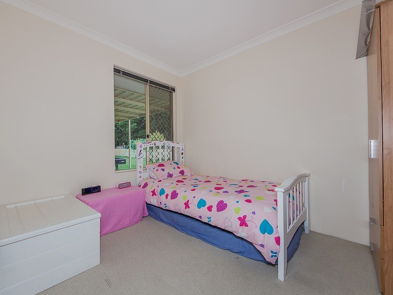 13 Fidler Court, Parmelia WA 6167