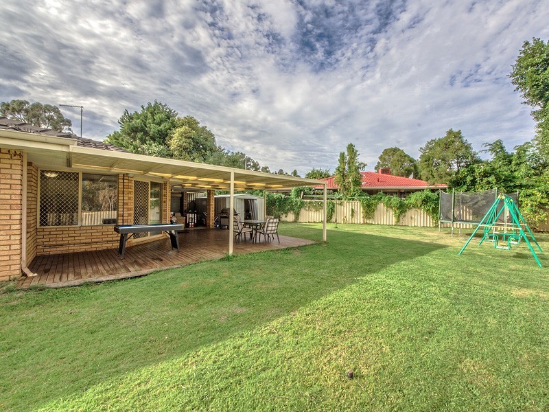 13 Fidler Court, Parmelia WA 6167