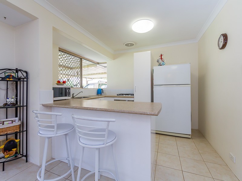 8 Gimbon Green, Leda WA 6170