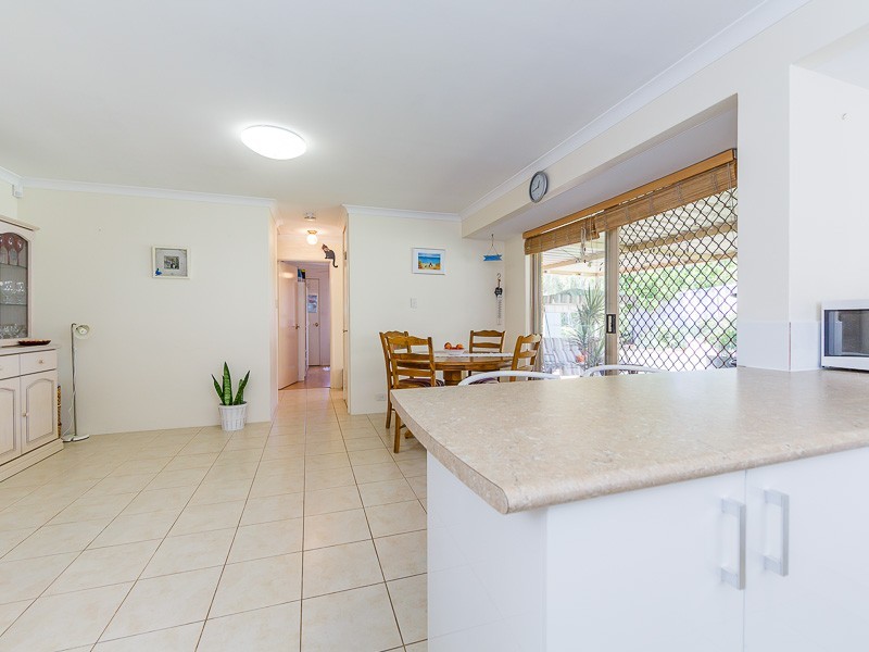 8 Gimbon Green, Leda WA 6170