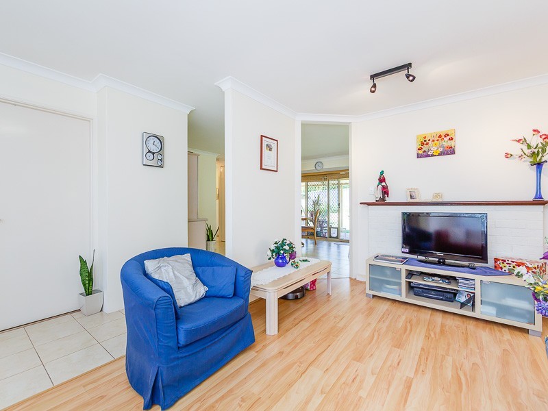 8 Gimbon Green, Leda WA 6170