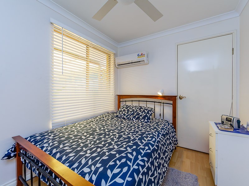 8 Gimbon Green, Leda WA 6170