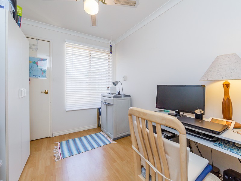 8 Gimbon Green, Leda WA 6170
