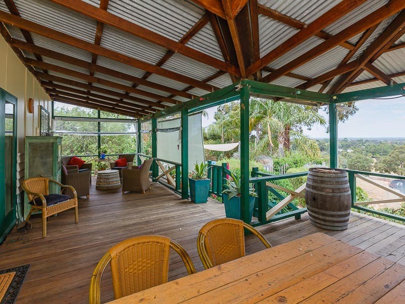 57 Jarrahdale Road, Jarrahdale WA 6124