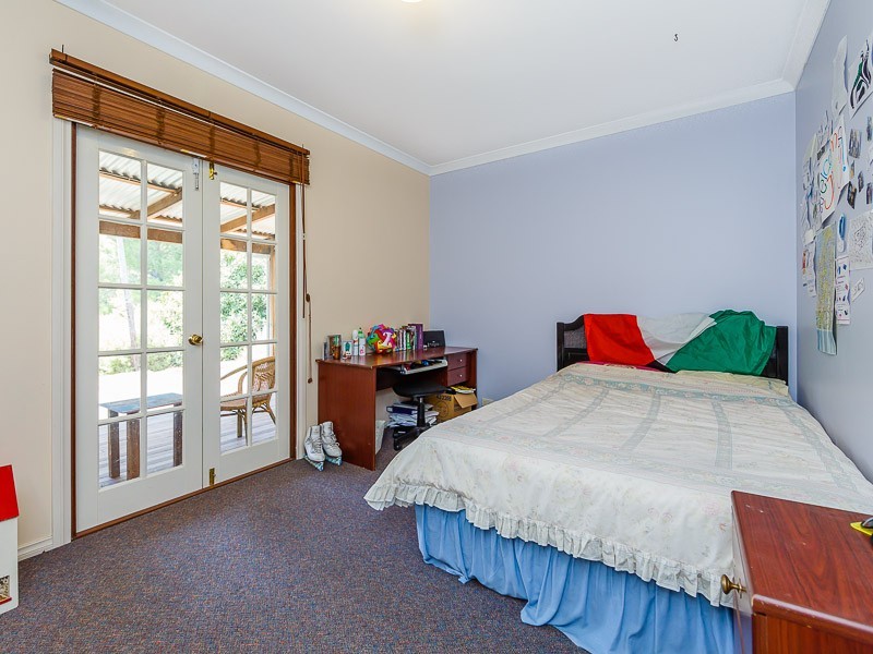 57 Jarrahdale Road, Jarrahdale WA 6124