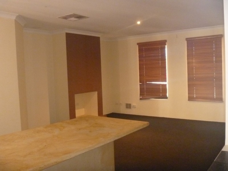 24 Daintree Loop, Bertram WA 6167