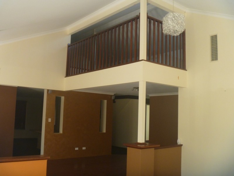 24 Daintree Loop, Bertram WA 6167