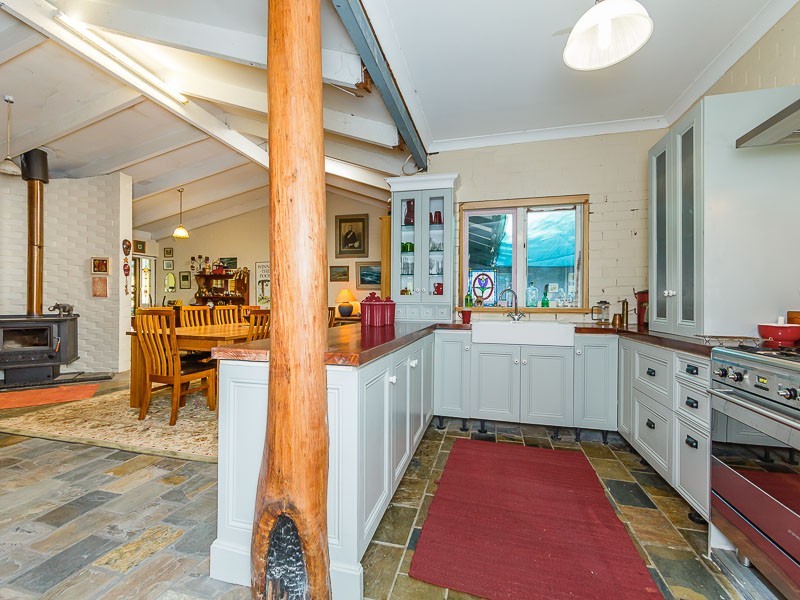 569 Jarrahdale Road, Jarrahdale WA 6124