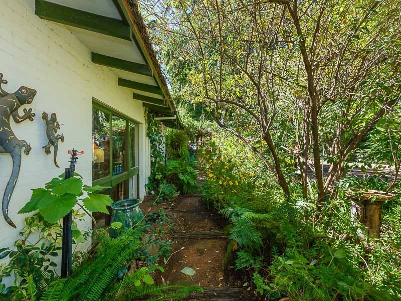 569 Jarrahdale Road, Jarrahdale WA 6124