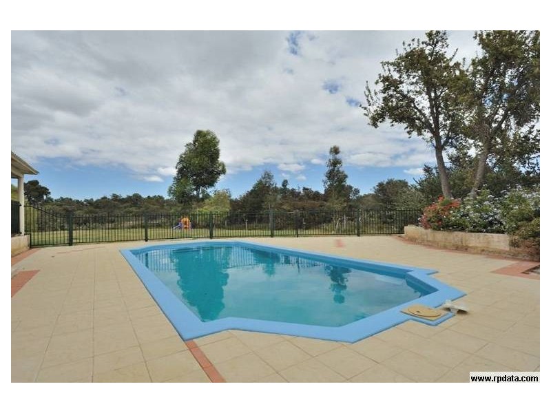 106 Barker Road, Wellard WA 6170