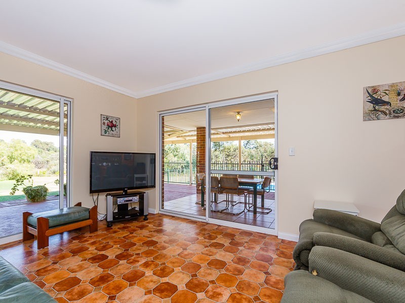 106 Barker Road, Wellard WA 6170