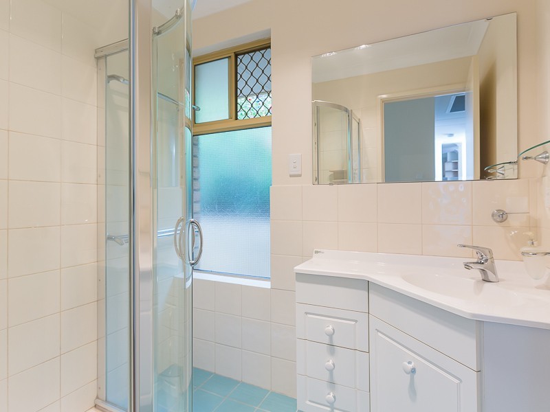 27 Tristram Gardens, Parmelia WA 6167