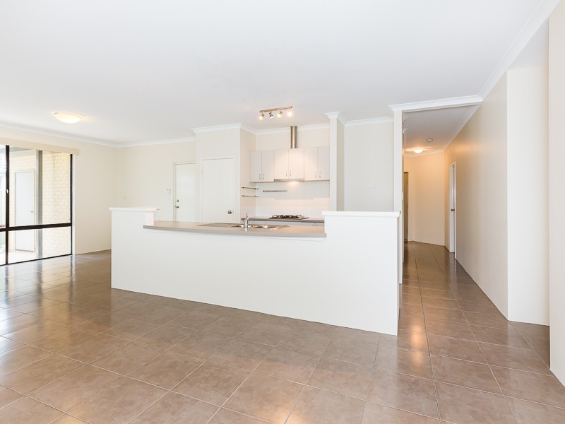 10 Eton Court, Parmelia WA 6167