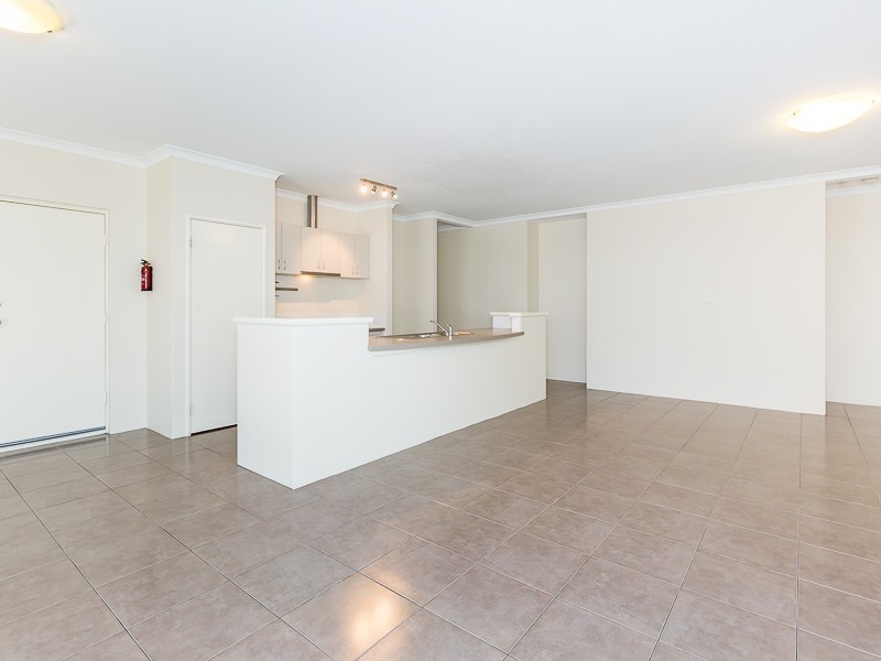 10 Eton Court, Parmelia WA 6167