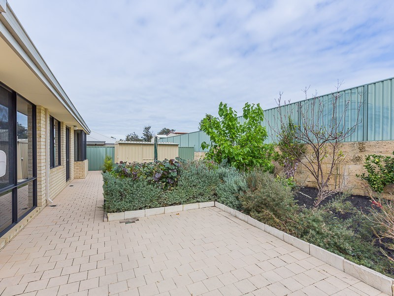 10 Eton Court, Parmelia WA 6167