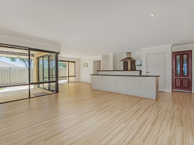 41 Glastonbury Street, Leda WA 6170