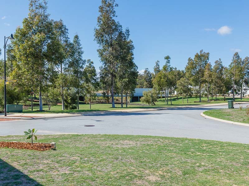 2 Nundle Road, Baldivis WA 6171