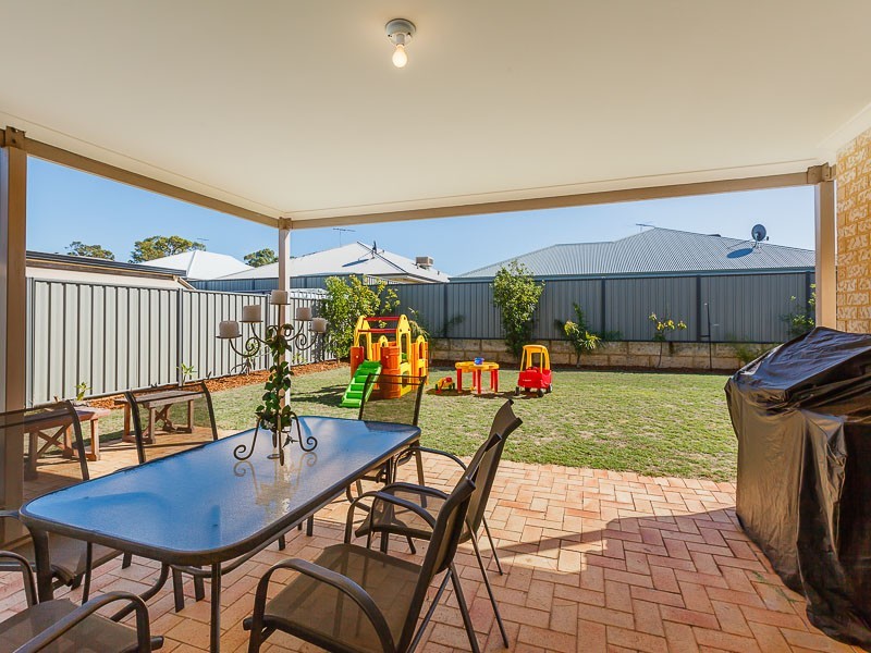 2 Nundle Road, Baldivis WA 6171
