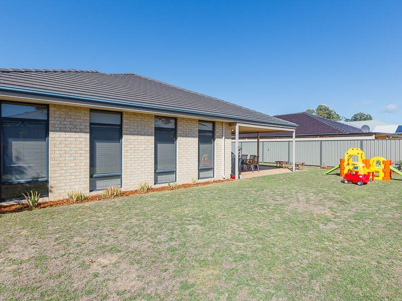 2 Nundle Road, Baldivis WA 6171