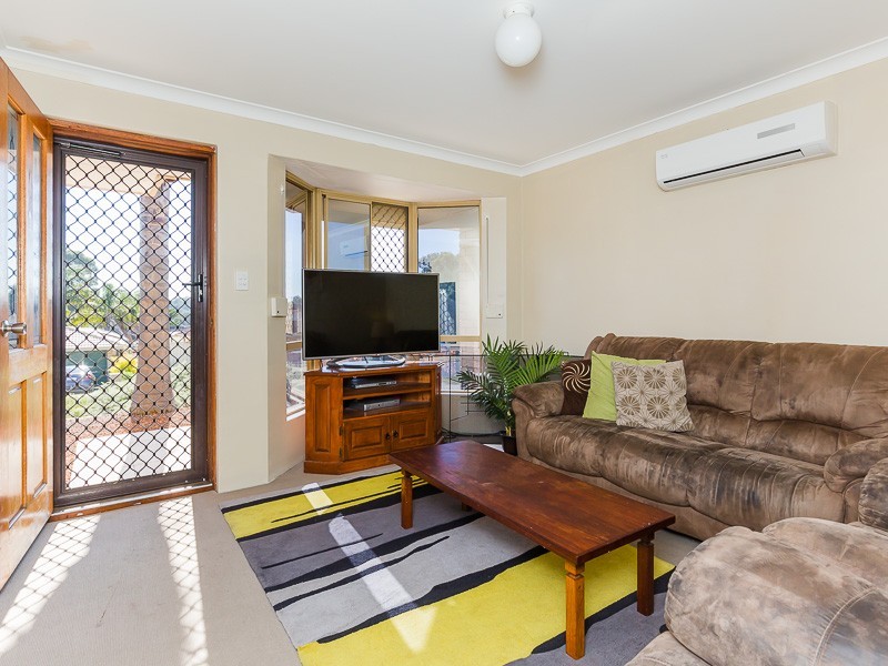 10 Taylor Close, Leda WA 6170