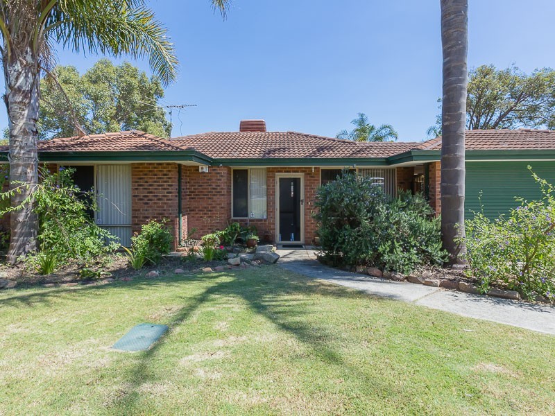 15 Taylor Close, Leda WA 6170