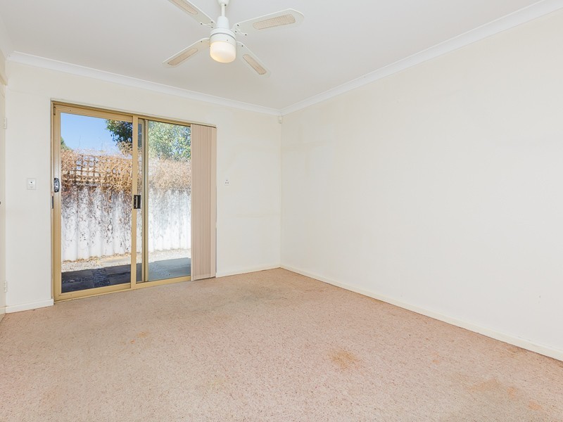 15 Taylor Close, Leda WA 6170