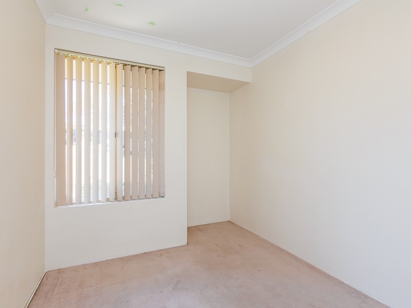 15 Taylor Close, Leda WA 6170