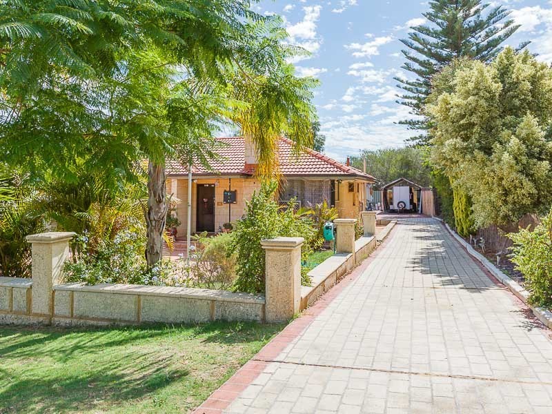 5 Steward Way, Orelia WA 6167