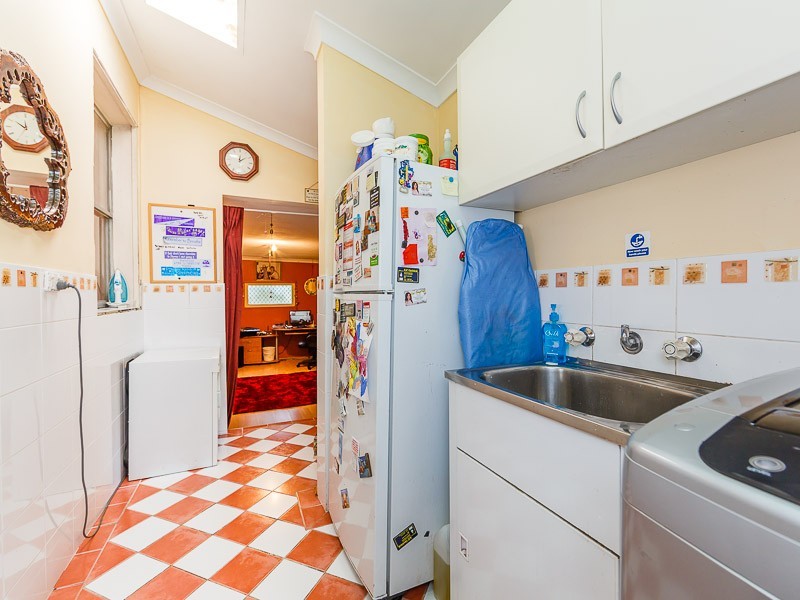 5 Steward Way, Orelia WA 6167
