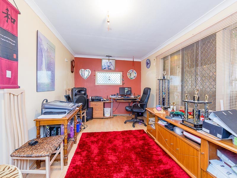 5 Steward Way, Orelia WA 6167