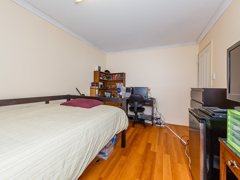 7 Roscommon Crescent, Orelia WA 6167