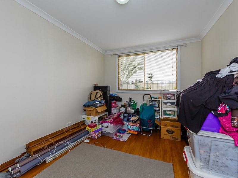 7 Roscommon Crescent, Orelia WA 6167