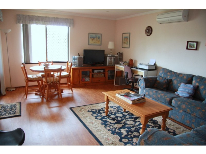 10 Austen Street, Munster WA 6166