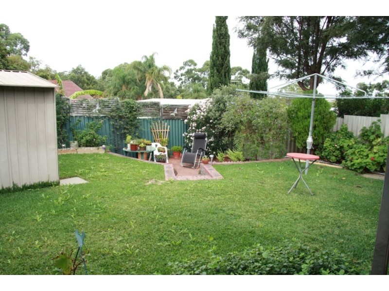 10 Austen Street, Munster WA 6166