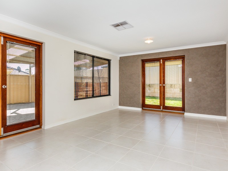 81 Johnson Road, Bertram WA 6167