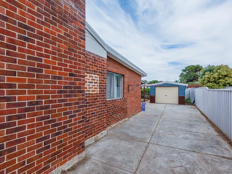 383 Carrington Street, Hamilton Hill WA 6163