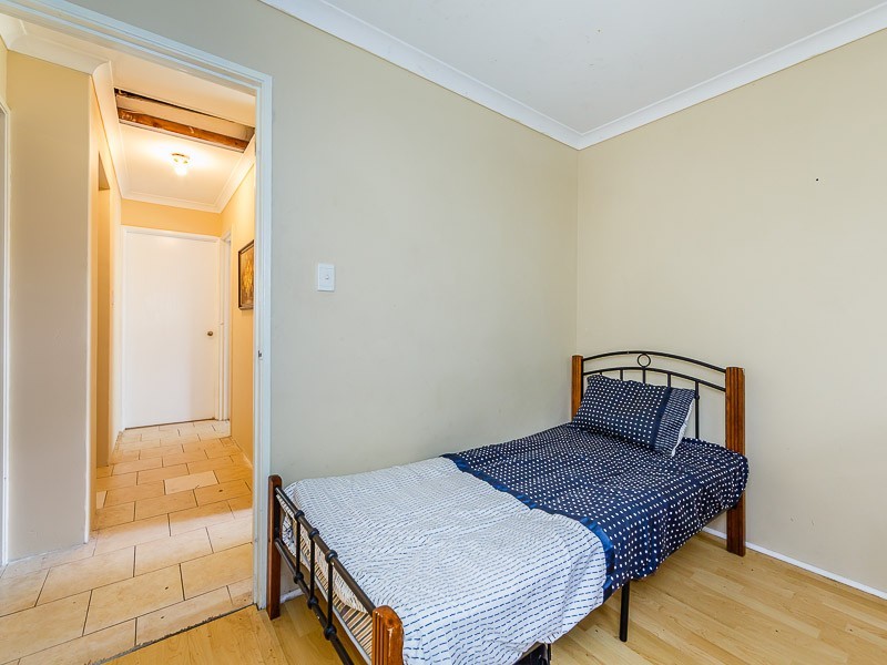 41 Perham Crescent, Leda WA 6170