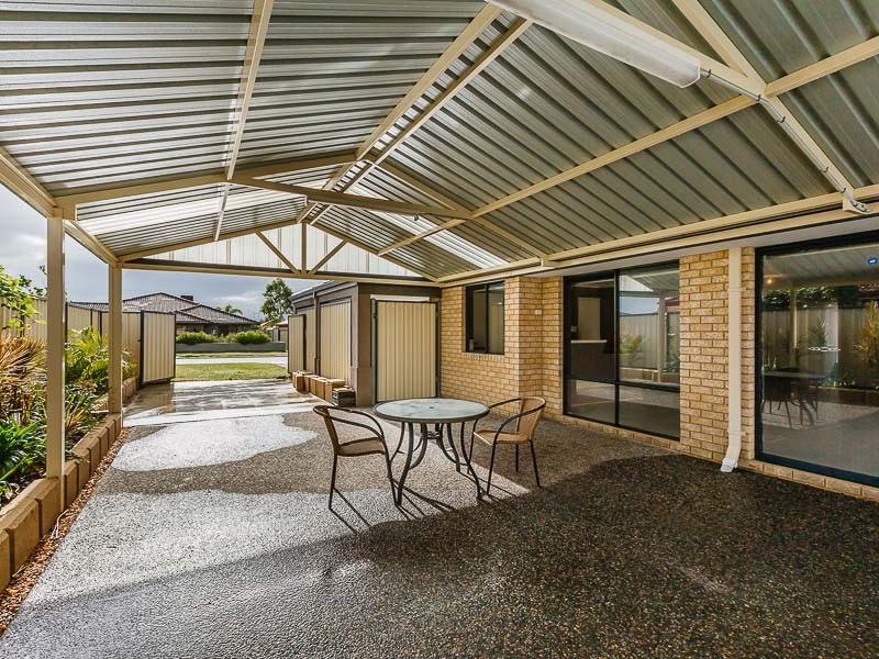 10 Araluen Crescent, Bertram WA 6167