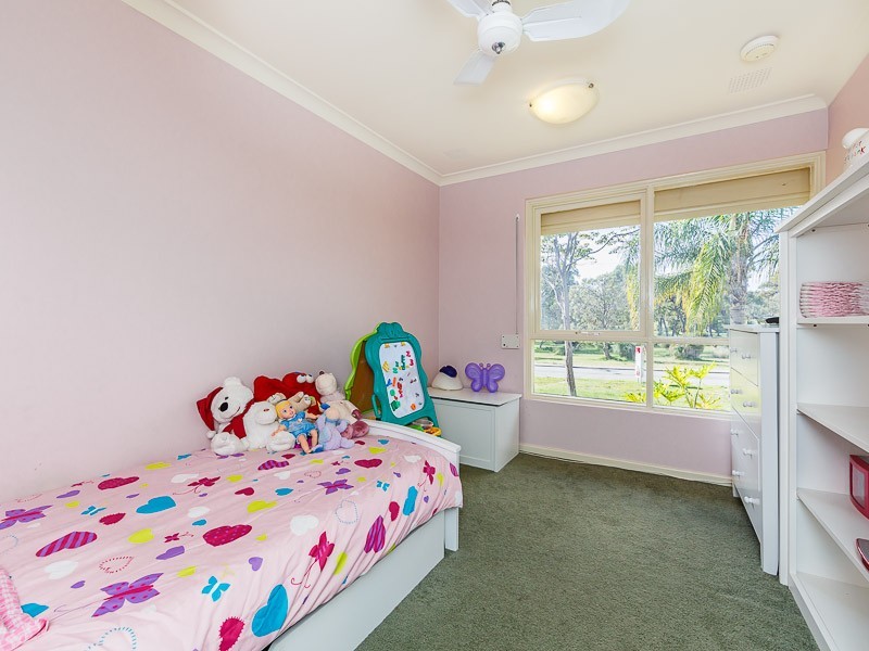 11 Langridge Crescent, Orelia WA 6167